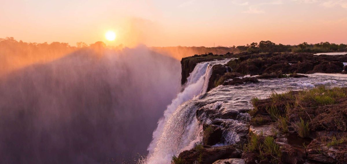 Cedarberg_Africa_Victoria-Falls-Zambia-SS