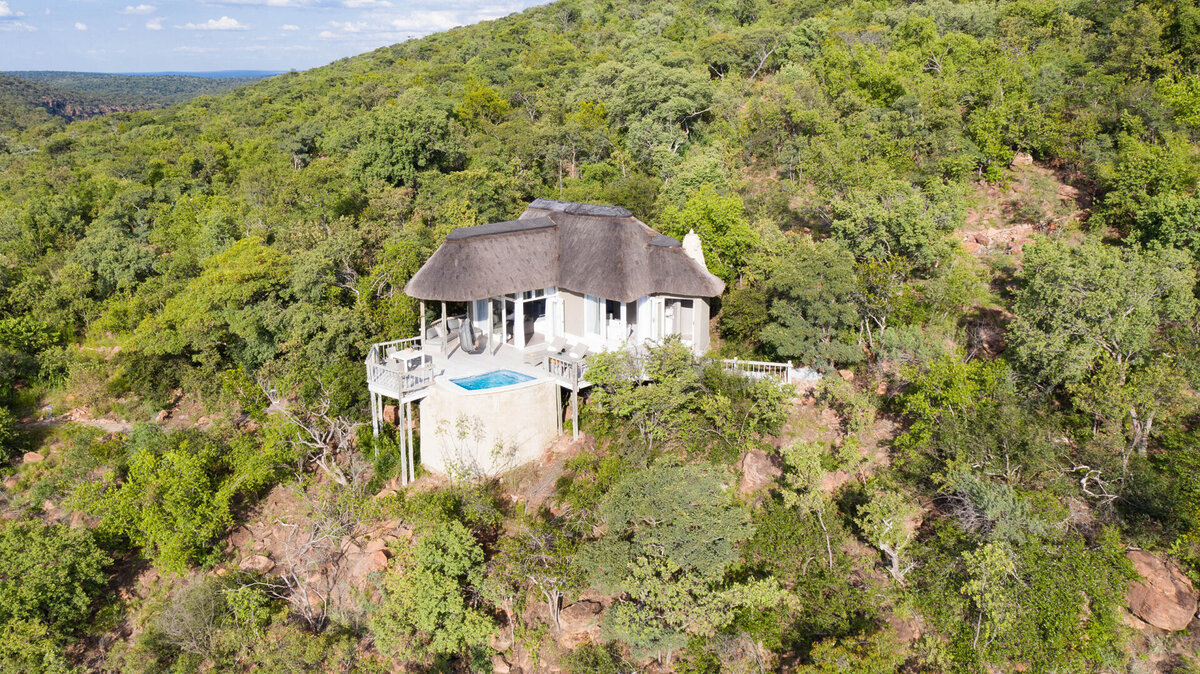 Cedarberg Travel | Clifftop Exclusive Safari Hideaway