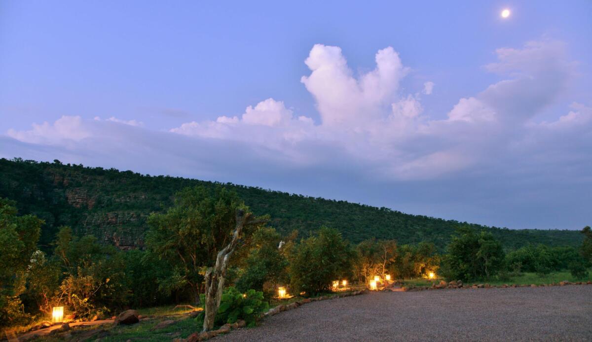 Cedarberg Travel | Clifftop Exclusive Safari Hideaway