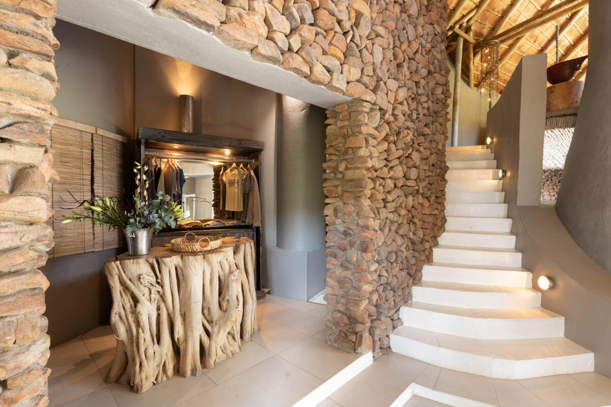 Cedarberg Travel | Clifftop Exclusive Safari Hideaway