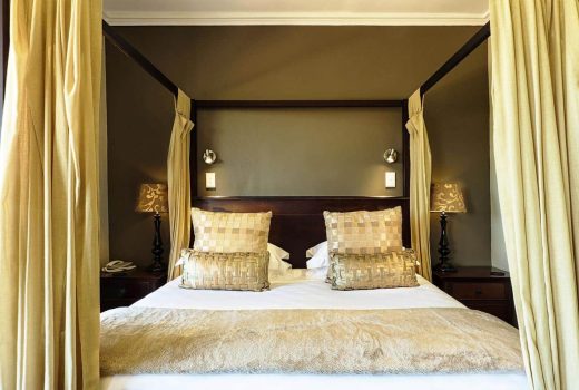 Room 3 - Lagoon Facing Room