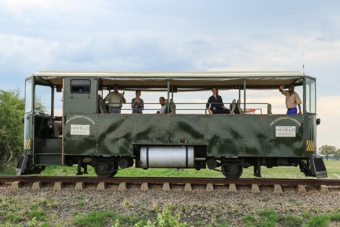 Cedarberg Travel | Relaxing Zimbabwe Safari Offer