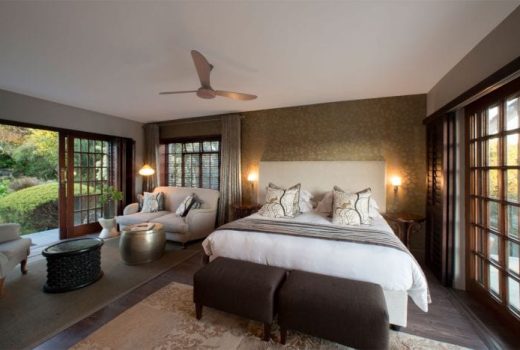 Luxury Lagoon-facing Executive Suites