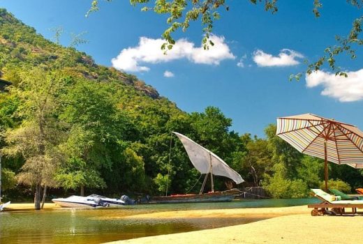 When is the best time to visit Malawi?