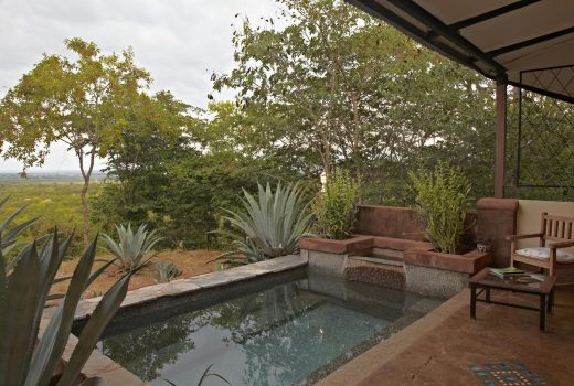 closed colonial suite with private plunge pool