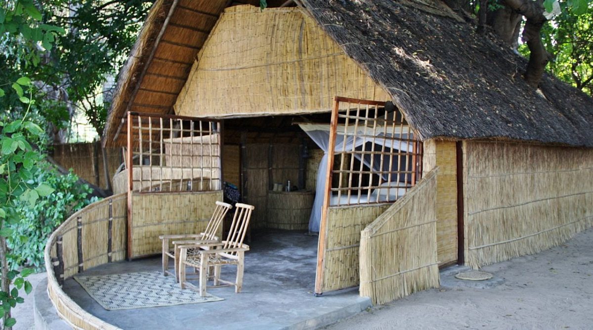 Mila's photo blog from her walking safari in Zambia - Luwi Camp 