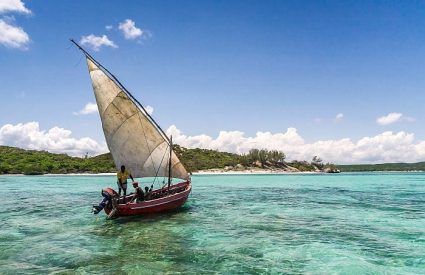 Andasibe, Northern Madagascar & Nosy Be Tour