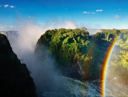 Tour of Victoria Falls including Lunar Rainbow tours