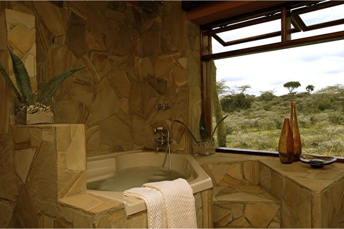 Cedarberg Travel | Hatari Lodge