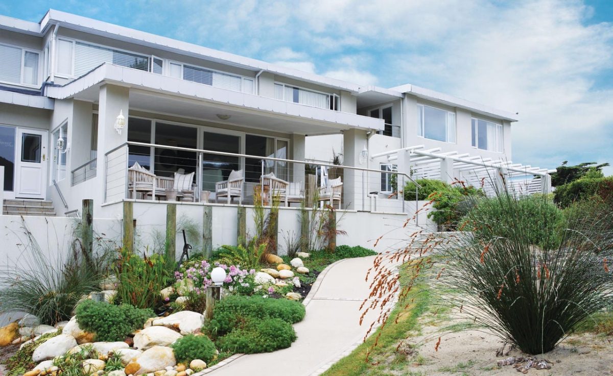 Cedarberg Travel | Leisure Isle Lodge