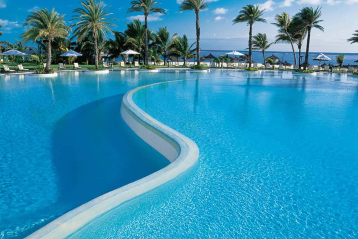 Cedarberg Travel | LUX* Belle Mare Hotel