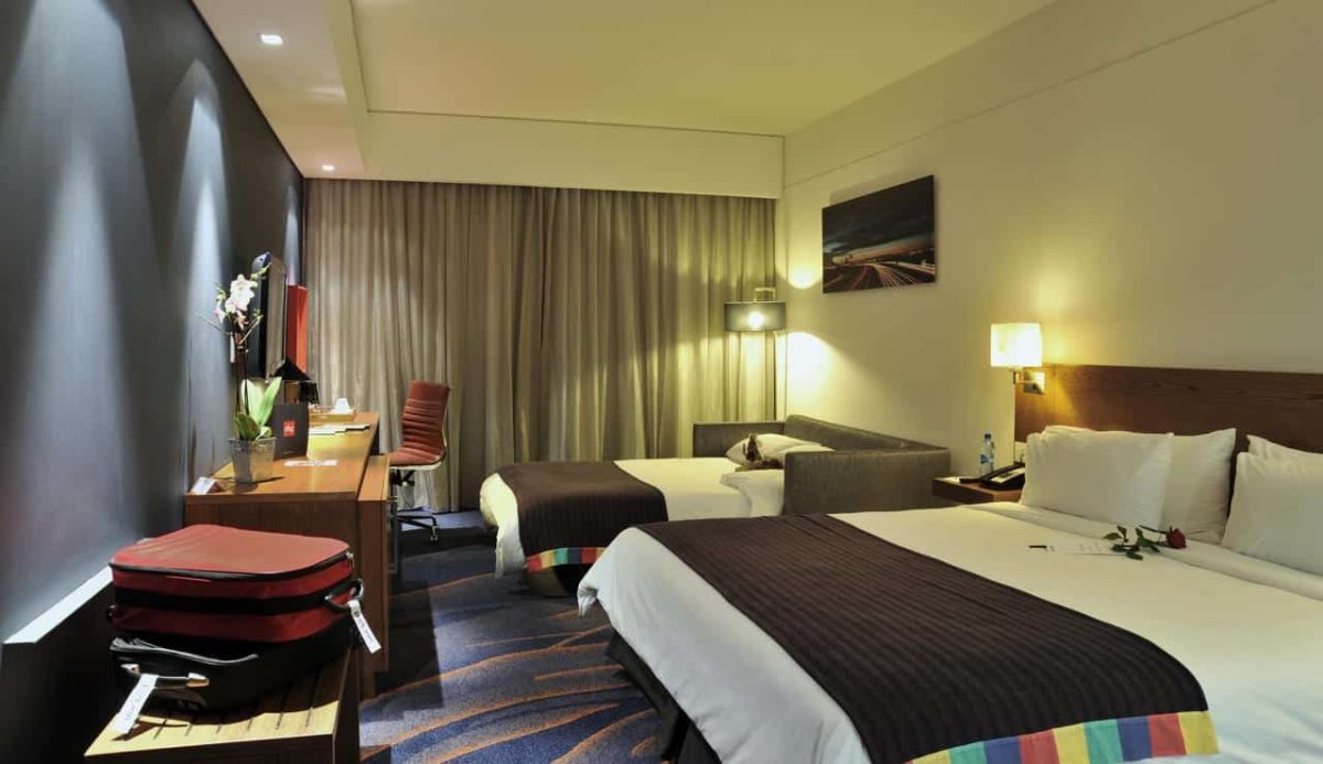 Cedarberg Travel | Radisson Hotel Foreshore Cape Town
