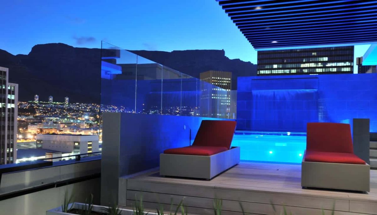 Cedarberg Travel | Radisson Hotel Foreshore Cape Town