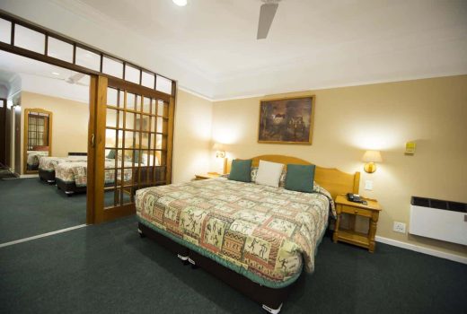 Standard Interleading Room