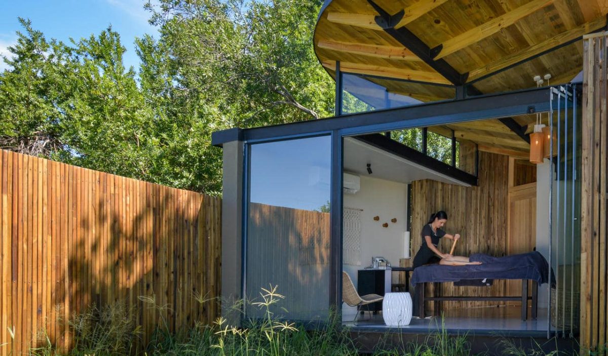 Cedarberg Travel | Lion Sands River Lodge