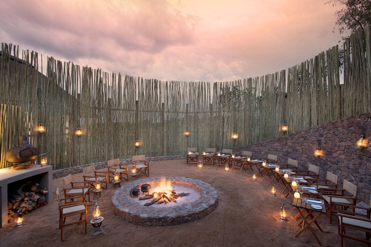 Cedarberg Travel | Mhondoro Safari Lodge & Villa