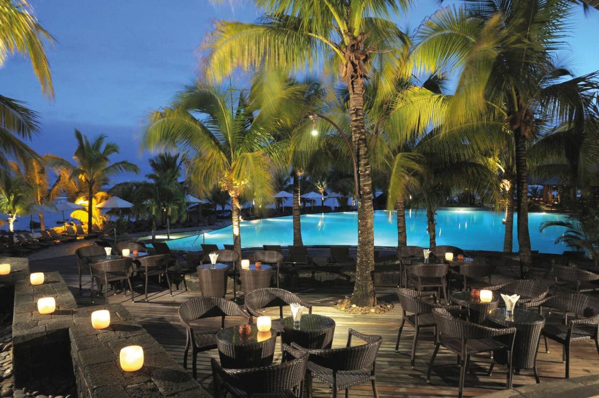 Cedarberg Travel | Victoria Beachcomber Resort & Spa