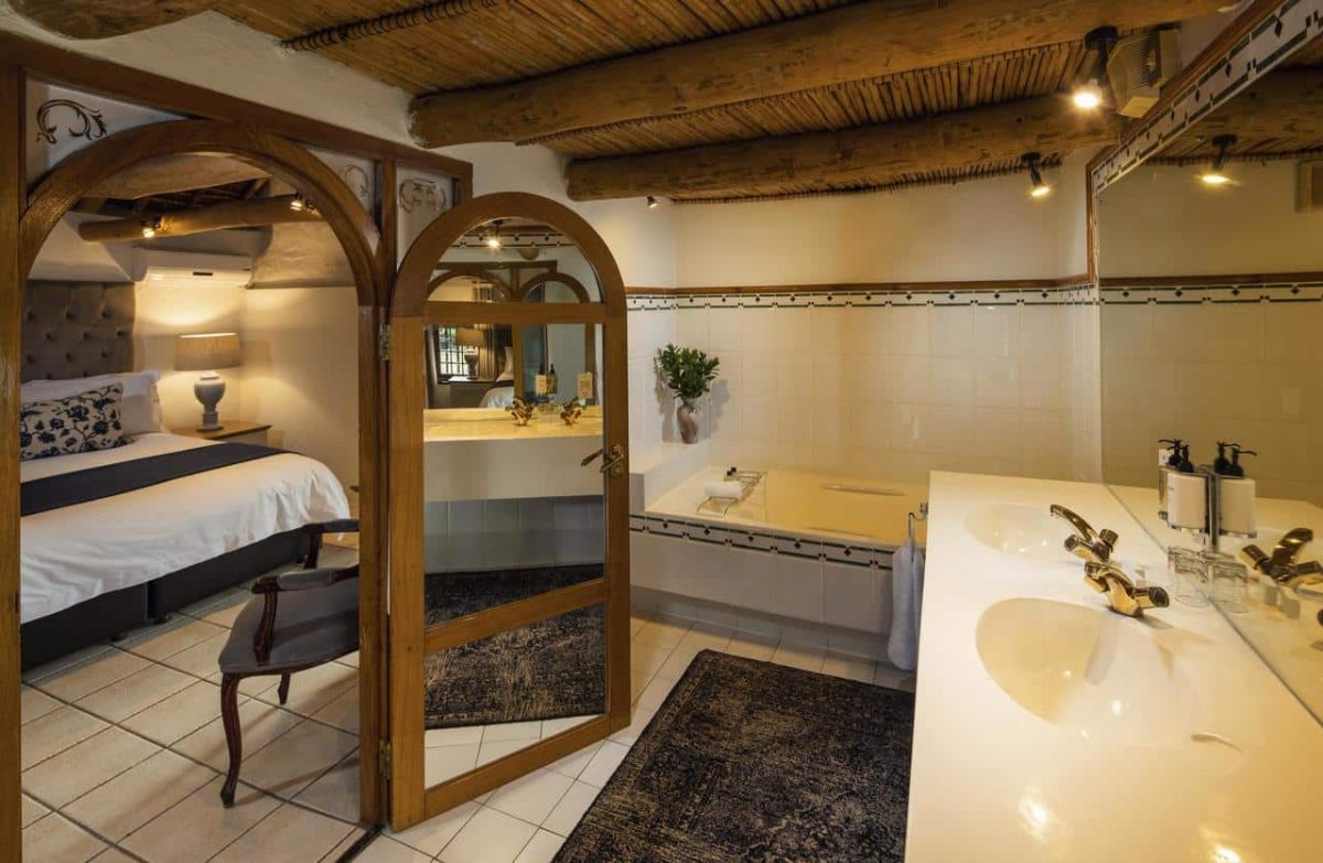 Cedarberg Travel | Grande Roche Hotel