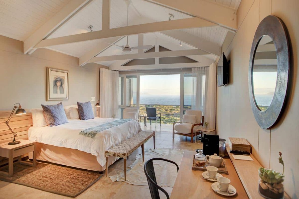 Cedarberg Travel | Abalone Guest Lodge