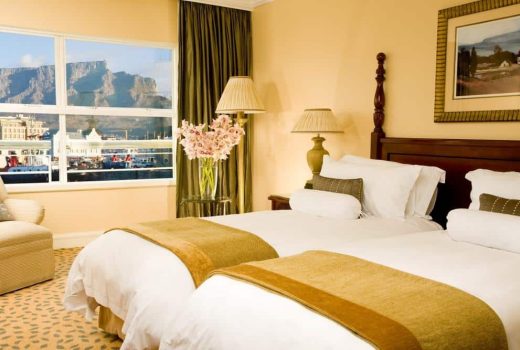 Luxury Twin Mountain Room