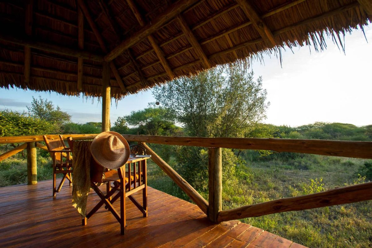 Cedarberg Travel | Lake Burunge Tented Camp