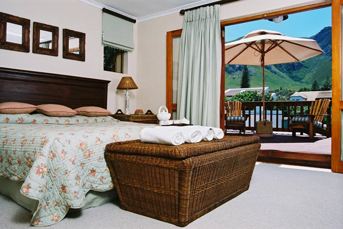 Cedarberg Travel | Lavender Manor Guest Lodge