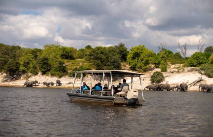 Ichingo Chobe River Lodge