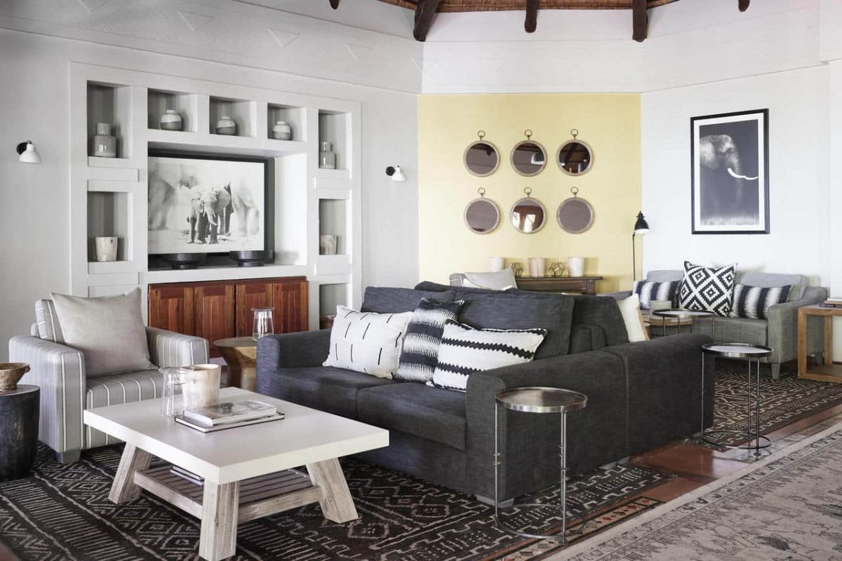 Cedarberg Travel | Sanctuary Chobe Chilwero Lodge