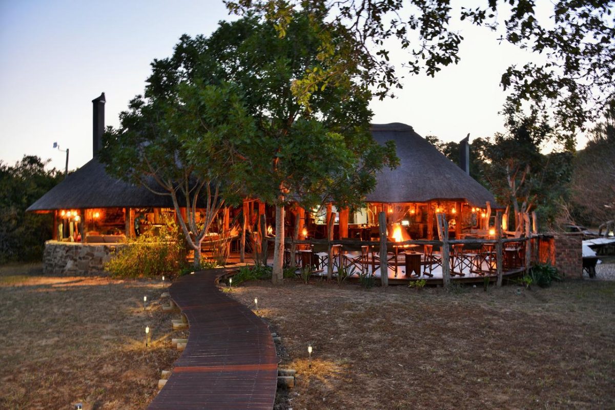 Cedarberg Travel | Sibuya Game Reserve Forest Camp