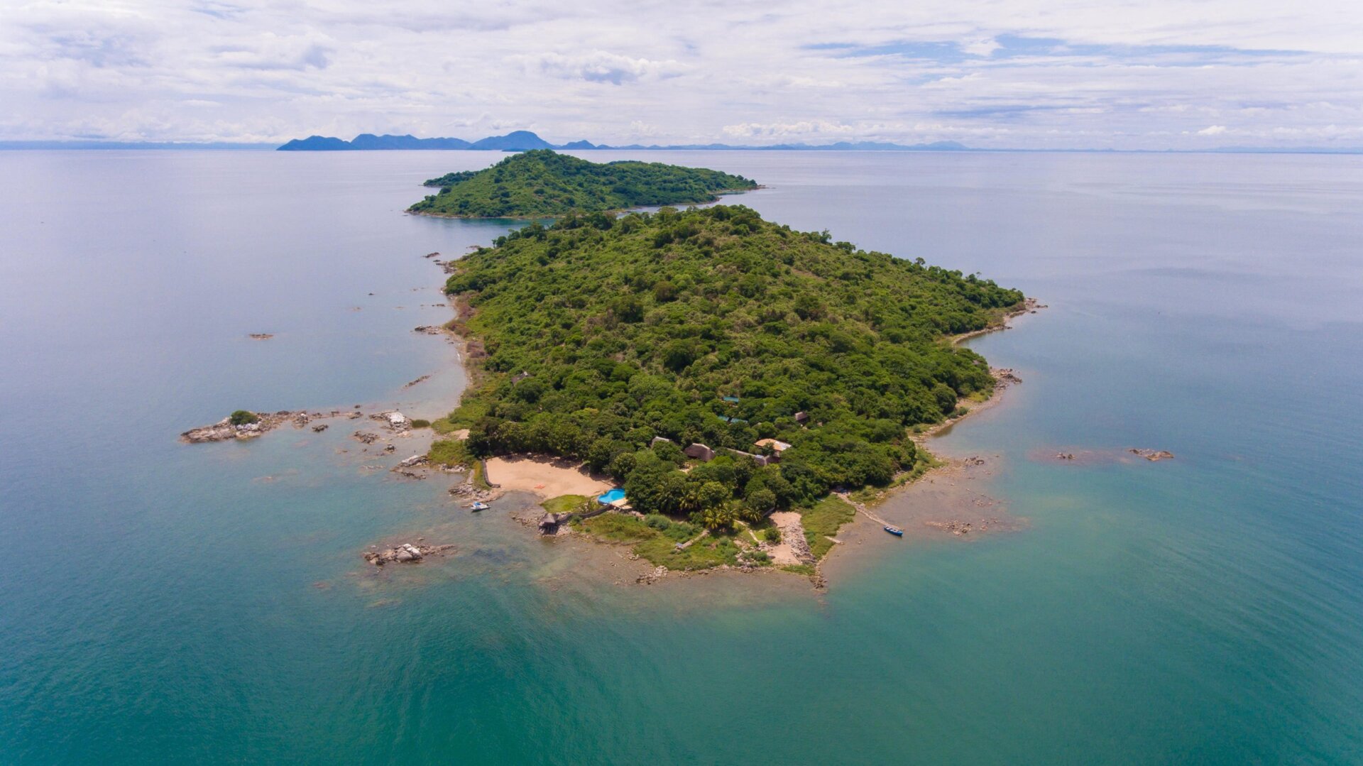 Blue Zebra Island Lodge