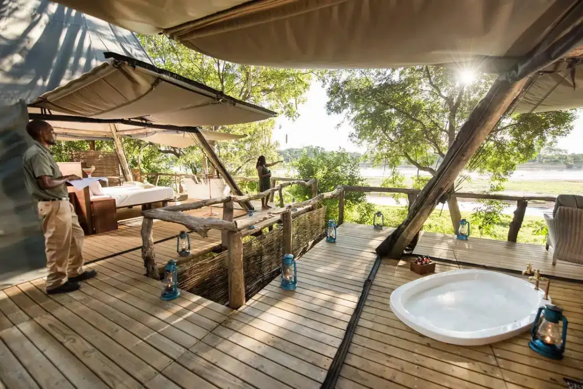 Cedarberg Travel | Shawa Luangwa Camp
