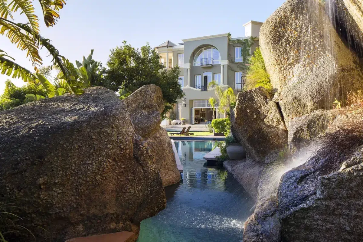 Cedarberg Travel | 21 Nettleton