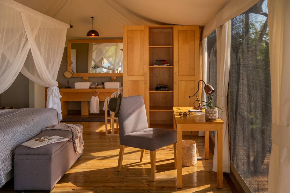 Cedarberg Travel | Fothergill Island