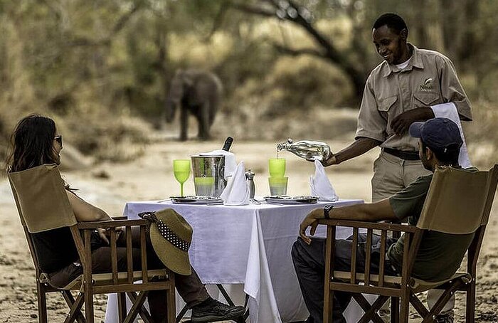 Safari Honeymoon in Tanzania (Nimali Tarangire)
