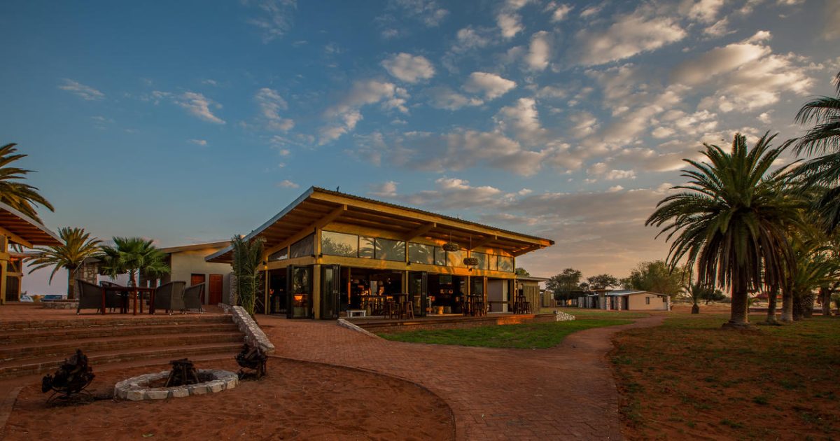 Cedarberg Travel | Kalahari Anib Lodge