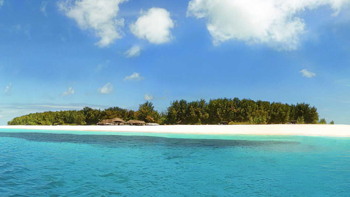 Cedarberg Travel | andBeyond Mnemba Island Lodge