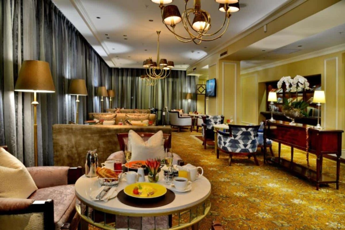 Cedarberg Travel | Taj Cape Town