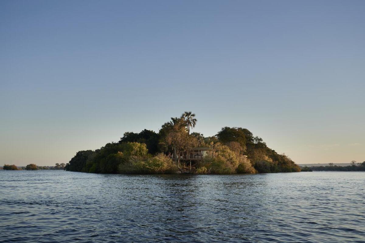 Cedarberg Travel | Victoria Falls River Lodge - Island Treehouse Suites