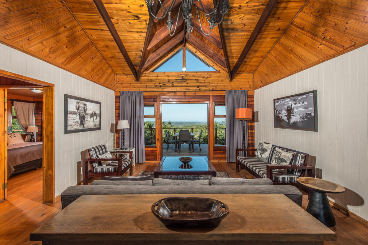 Cedarberg Travel | Kariega Main Lodge