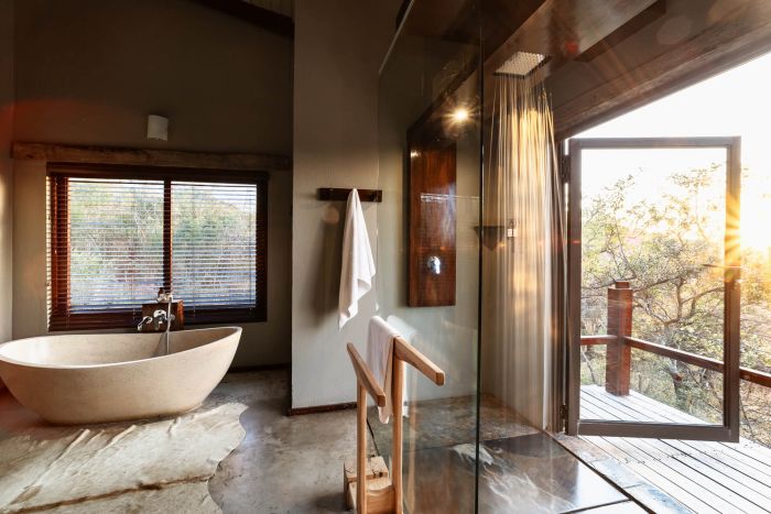Honeymoon Villa's bathroom at Rhino Ridge Safari Lodge- courtesy of Rhino Ridge Safari Lodge, part of the Isibindi Group (photographer - Chantelle Melzer)