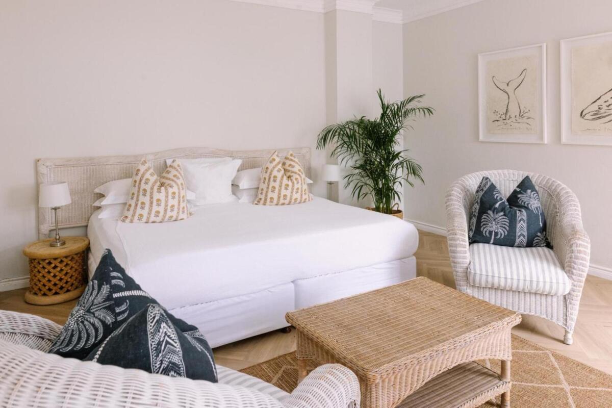 Cedarberg Travel | Auberge Burgundy