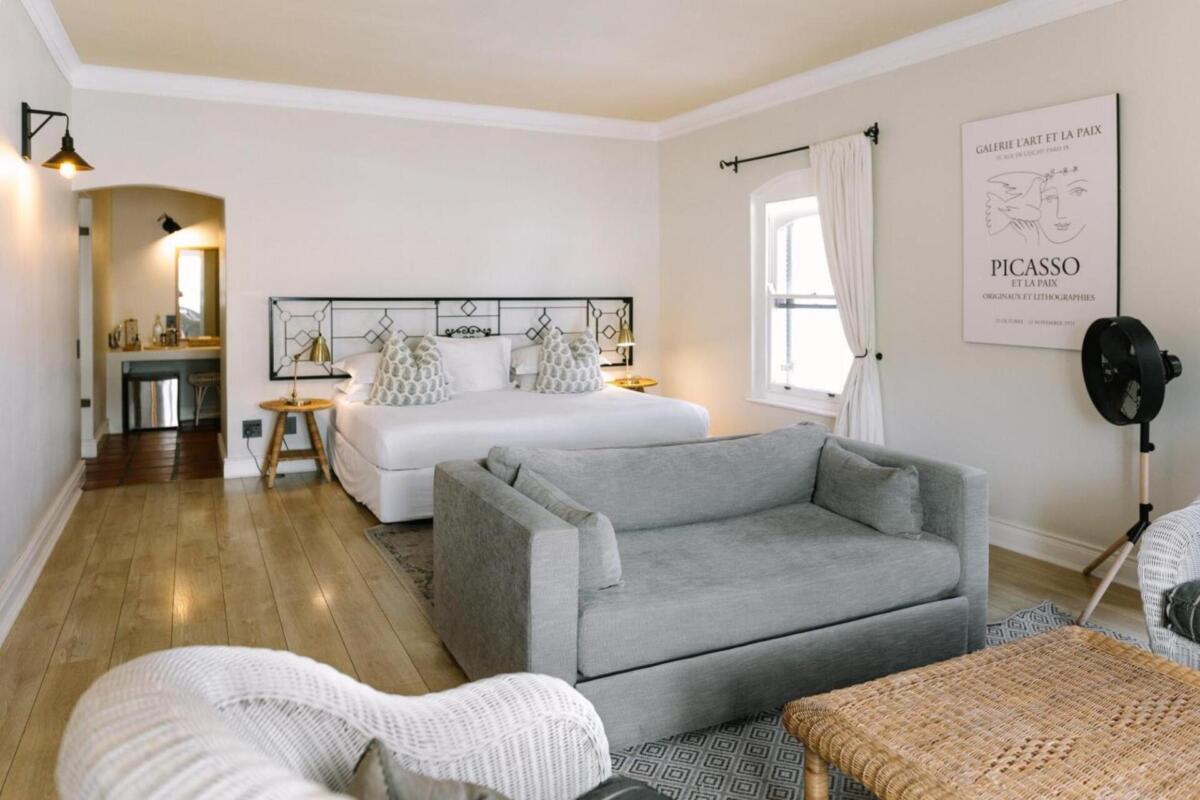 Cedarberg Travel | Auberge Burgundy