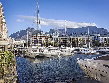 V&A Waterfront yacht marina