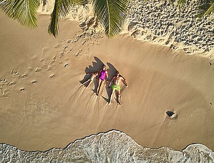 Family safari & beach holidays - Mauritius or Seychelles