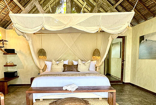 Beachfront Queen Bungalow